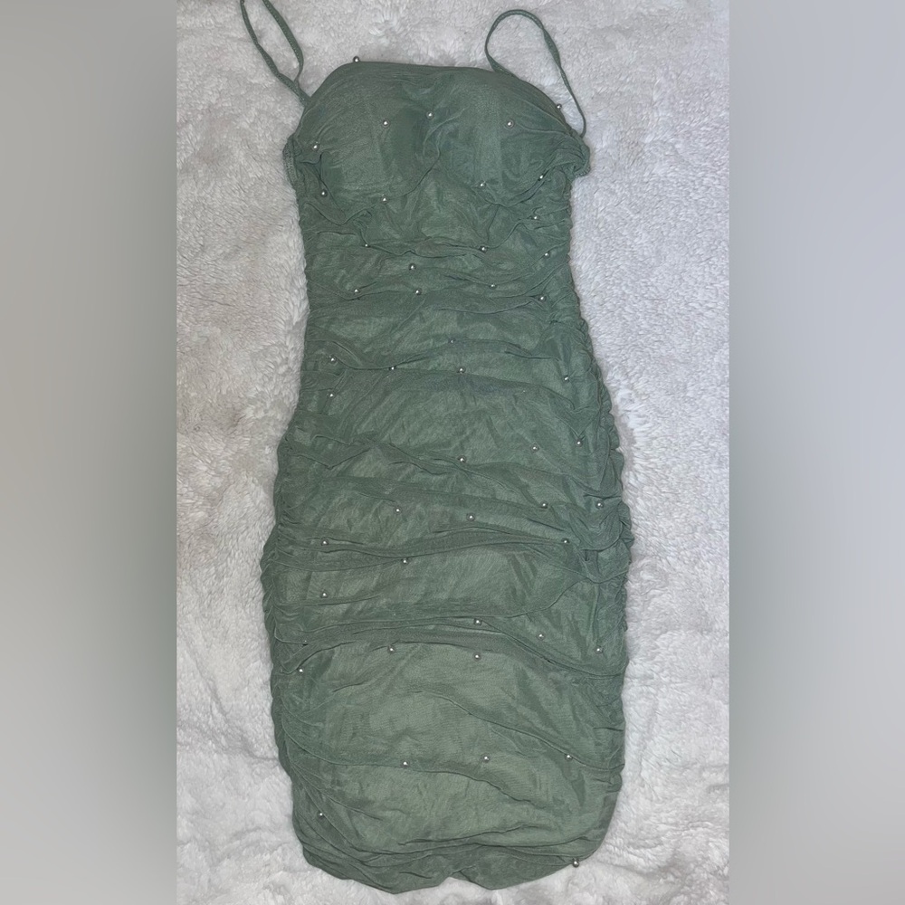 SHEIN Green Ruched Sweetheart Bodycon Dress